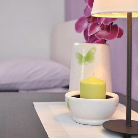 Cozy Home In Neoric With Outdoor Swimming Pool 외부 사진